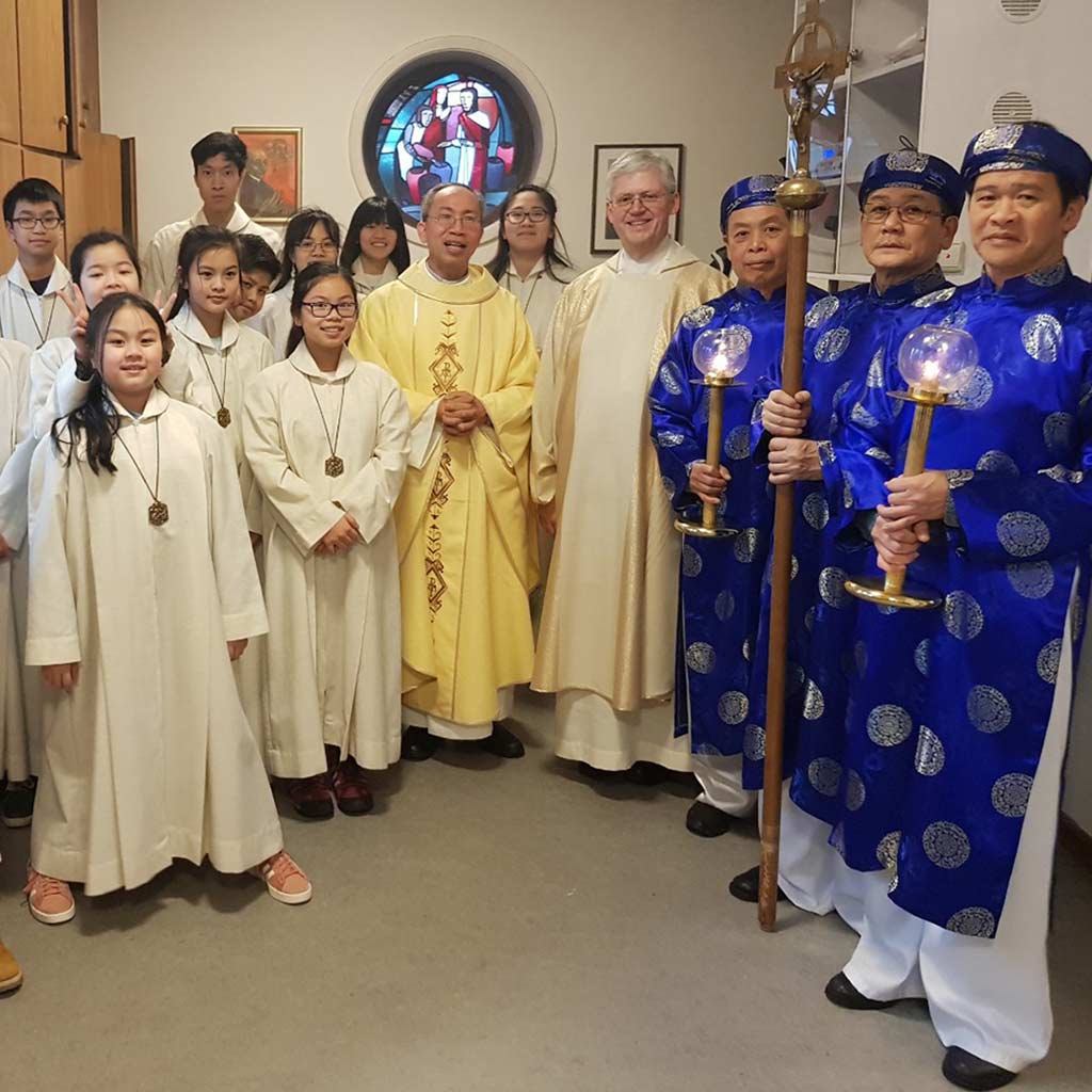 Vietnamesiche Christen feiern in Hamburg das Chinesische Neujahrsfest